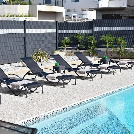 Σπίτι διακοπών 4 Bedroom Stunning In