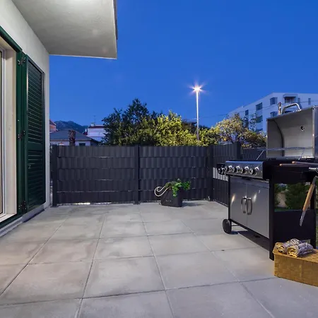 Σπίτι διακοπών 4 Bedroom Stunning In